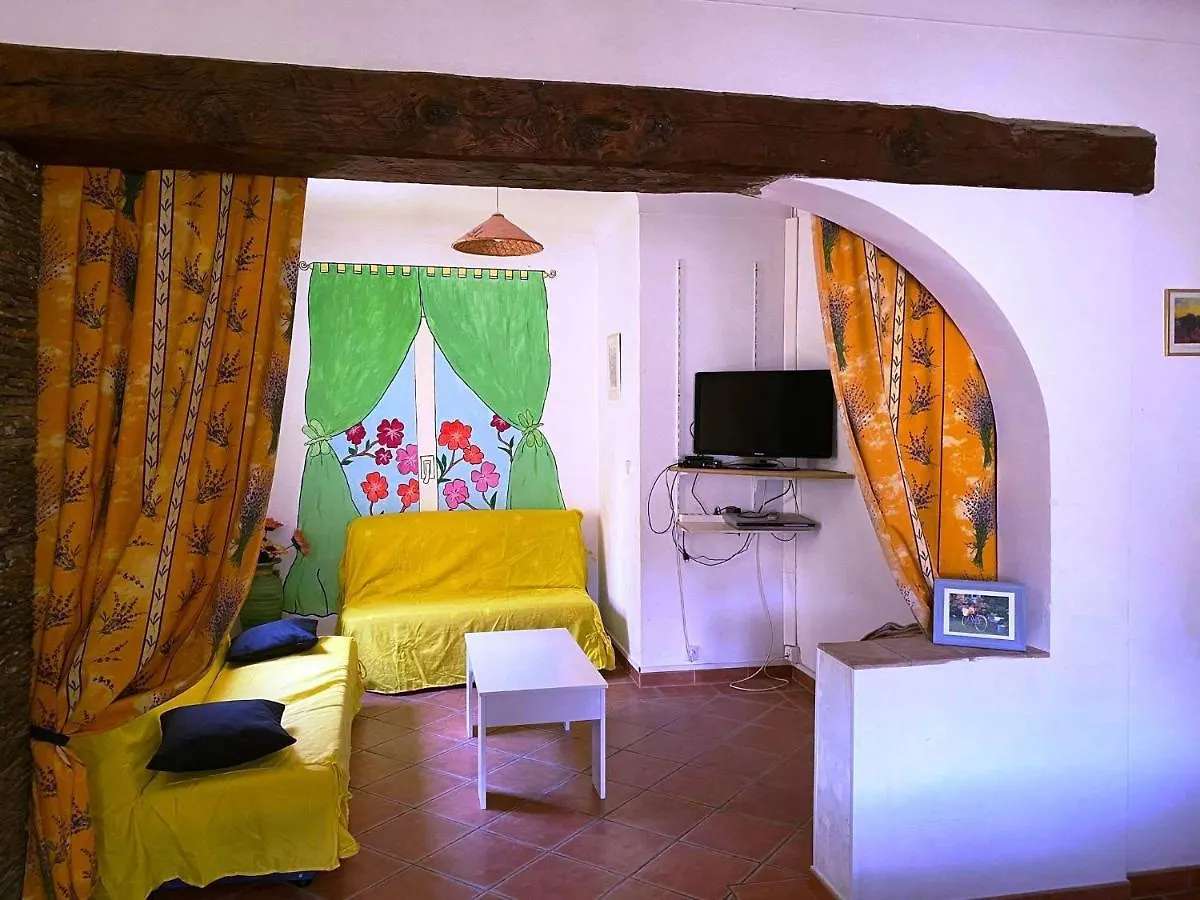 Maison Du Cedre Cavalaire-sur-Mer 0*,  Frankrig